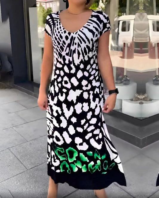 Modna sukienka z nadrukiem bez rękawów