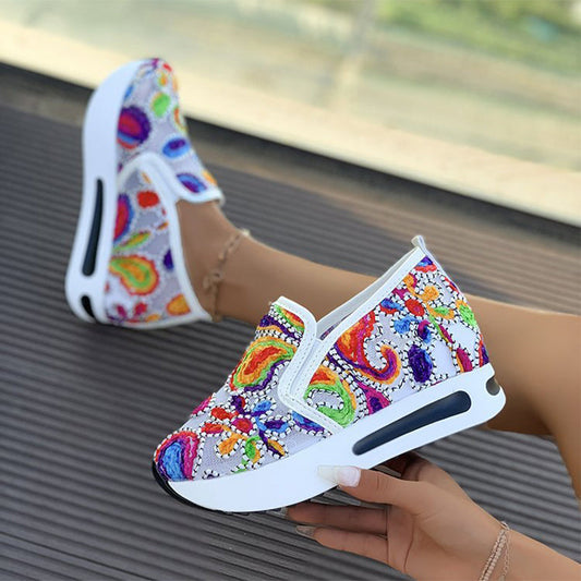 Damskie buty casualowe z oddychającej siateczki z grubą podeszwą
