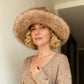 👒 Elegancka i przytulna czapka z miękkiego futra