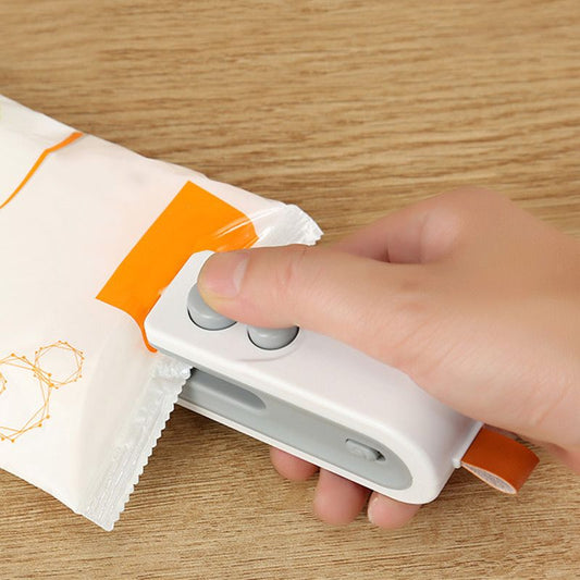 Mini przenośna maszyna do pakowania i cięcia 2 w 1